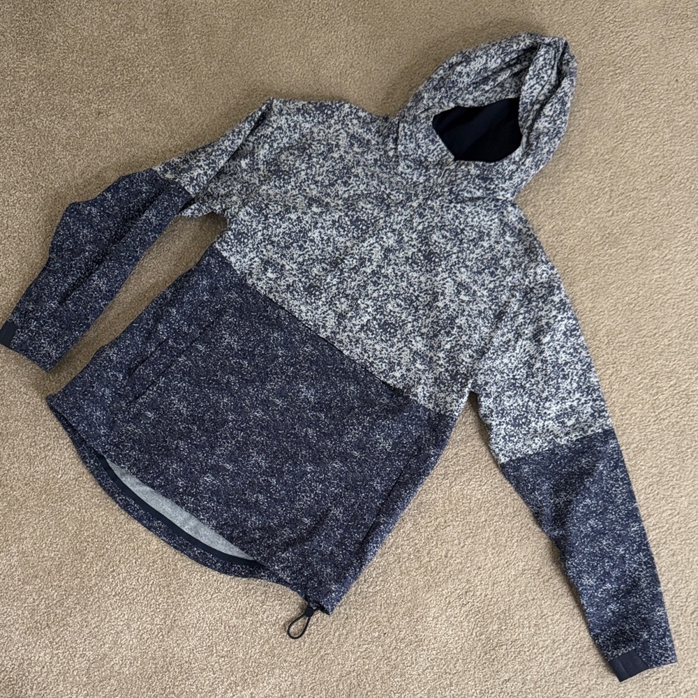 Outdoor Voices Windbreaker/Rain Coat